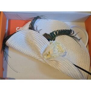 White Straw Fascinator Hat‎ with Flower and Peacock Feathers for Women